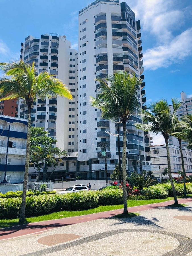Apto com vista mar PÉ NA AREIA Praia Grande  Extérieur photo